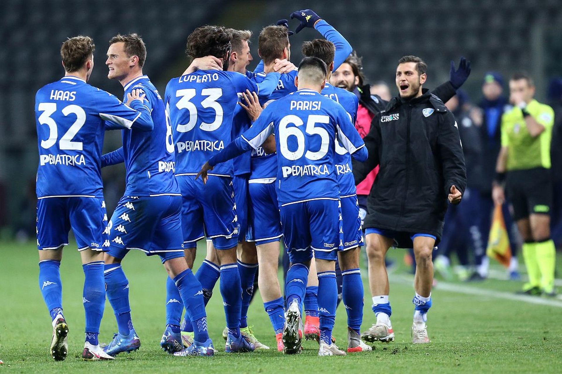 了强烈关注 了强烈关注